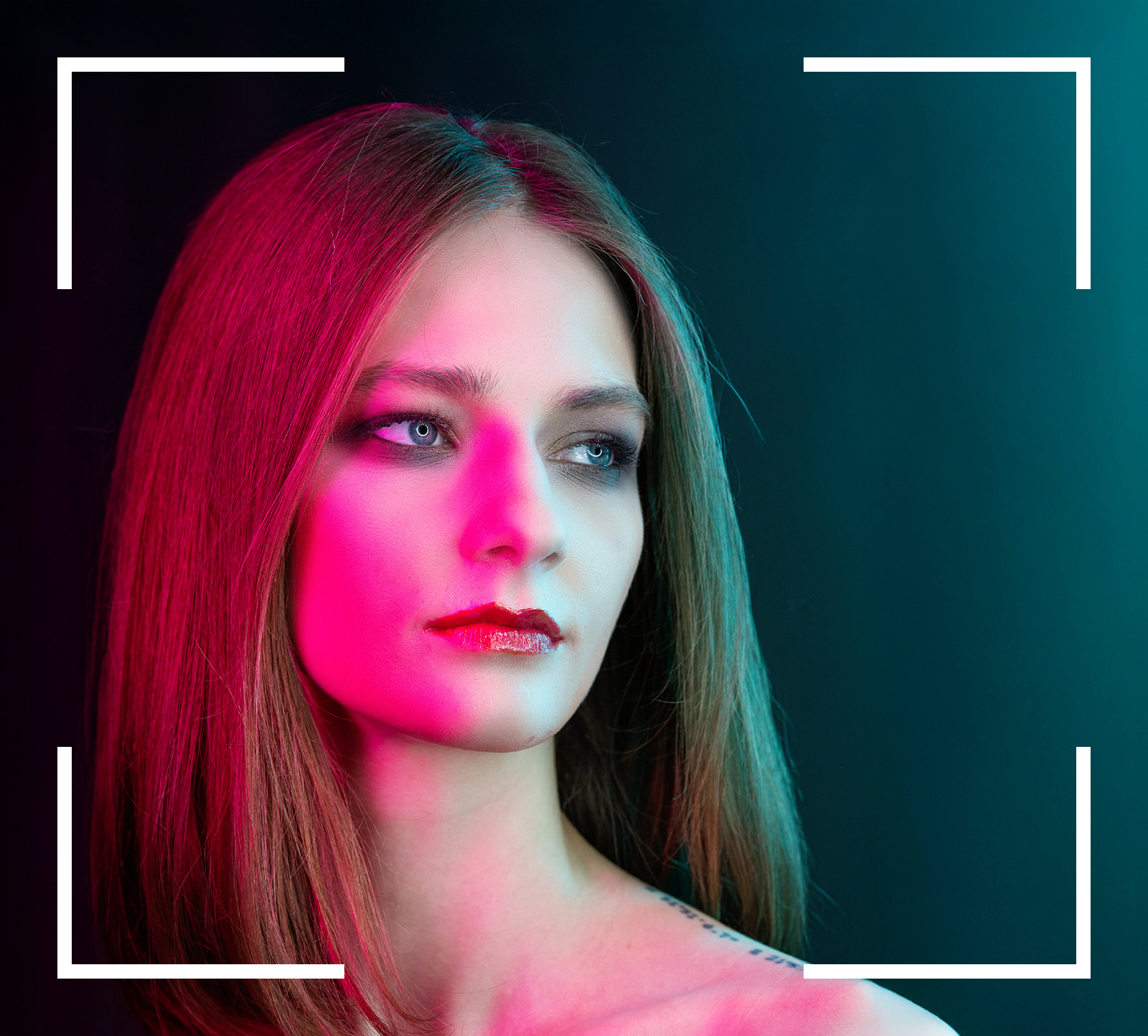 Profil, wizerunek internetowy, media i posty